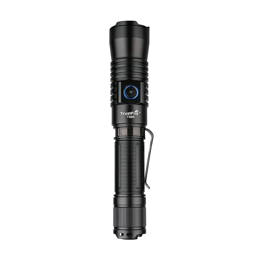 後期型　新品　Trustfire T30R 照射距離1100m 460lm❗️ TrustFire T30R LEP Flashlight 460 Lumen 1100 Meter Ultra